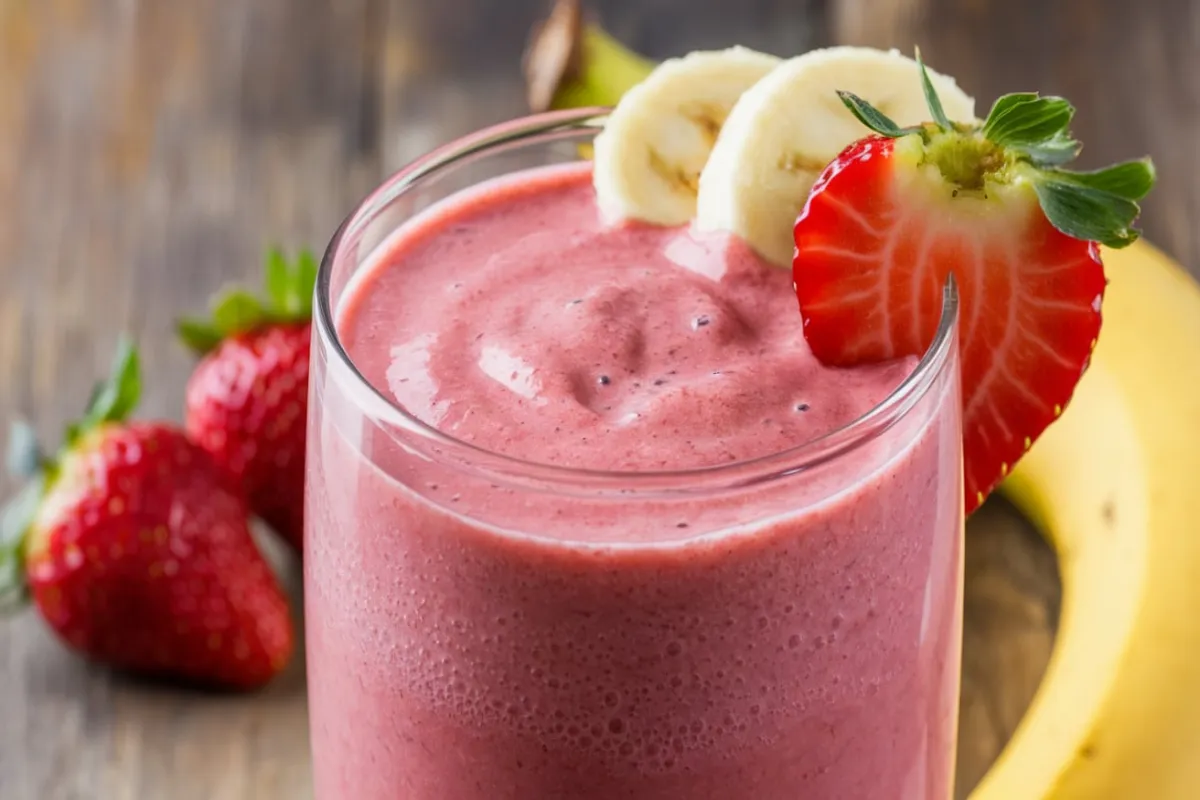 Is it Good to Mix Strawberries and Bananas